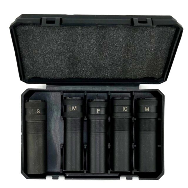 The Ext. Choke tube set 12ga Black (F-M-LM-IC-S) for Swamp features five black labeled tubes—S, LM, F, IC, and M—in a black foam-lined plastic case, shown open with all tubes neatly arranged in a row.
