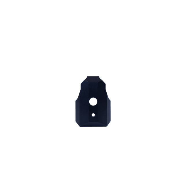 PISTOL QD END CAP SCORP 3P, a black angular metal component featuring two holes, placed against a white background.